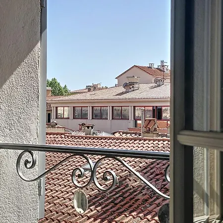 Charming In Old Antibes